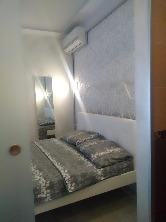 Rosilienza Suites Private Spa, Patio Garden Free Trasfer To & From Airport Фиумичино Екстериор снимка