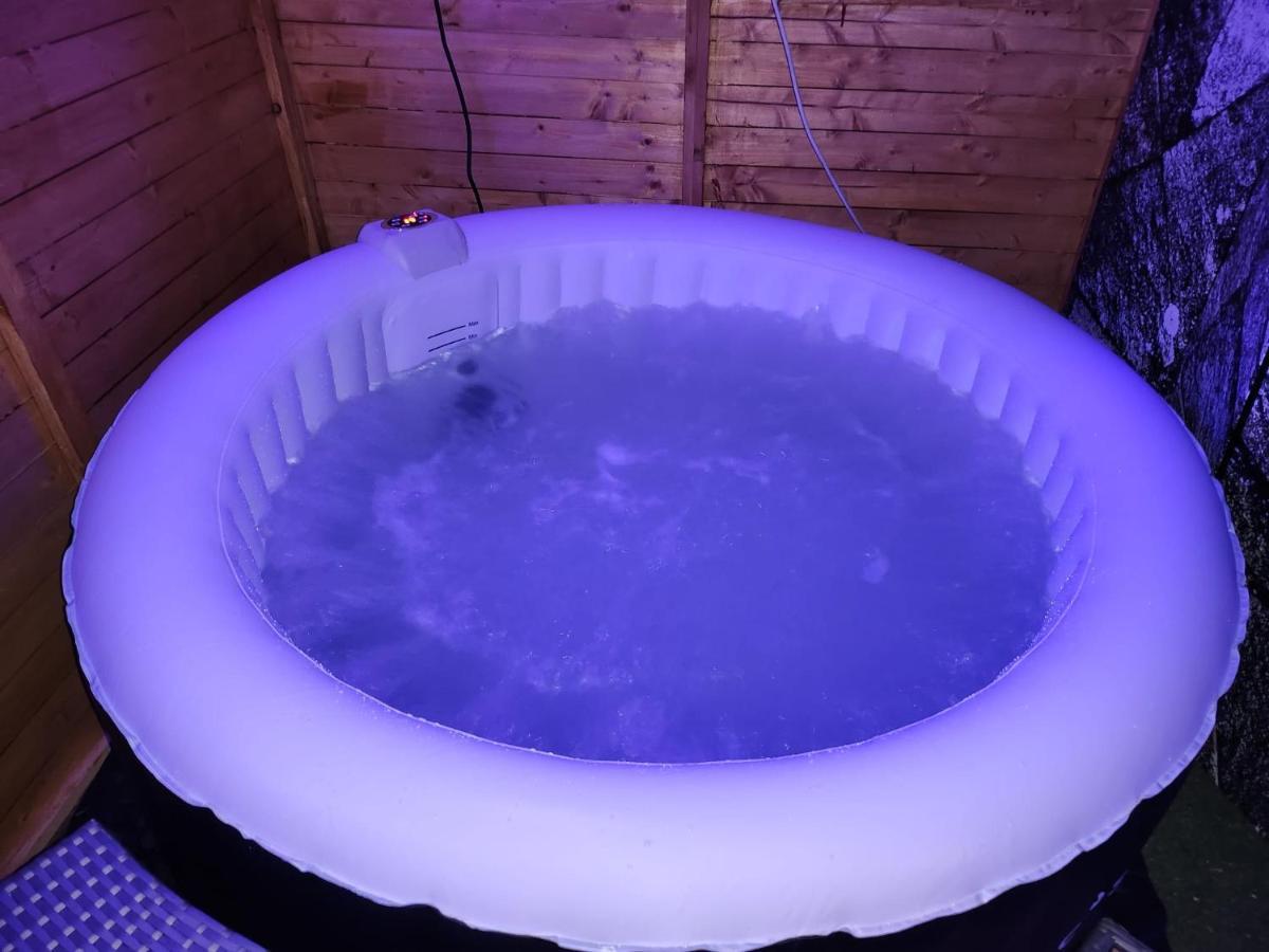Rosilienza Suites Private Spa, Patio Garden Free Trasfer To & From Airport Фиумичино Екстериор снимка